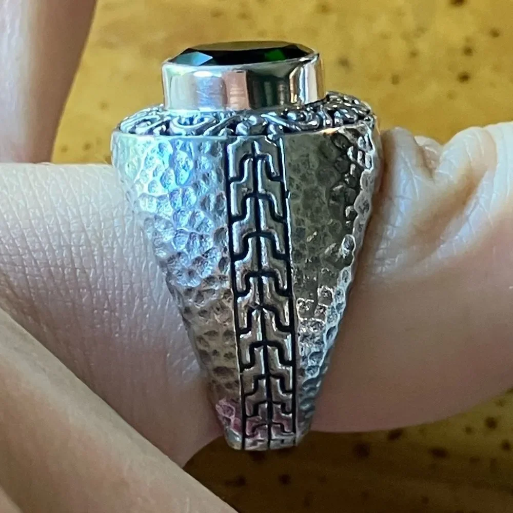 Natural Chrome Diopside Sterling Silver Hammered Ring Size 6